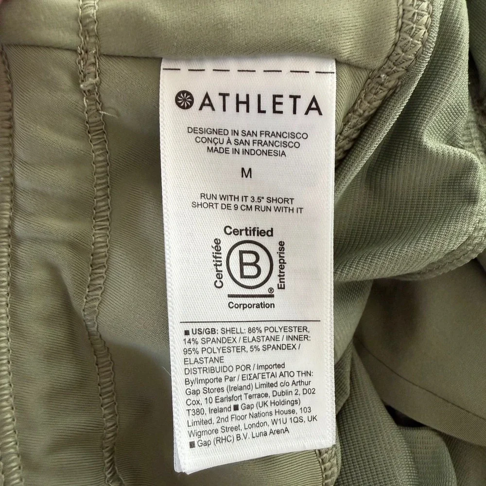 Athleta Run With It 3.5 Inch Short Olive Green Women's Size M‎ Athletic Shorts